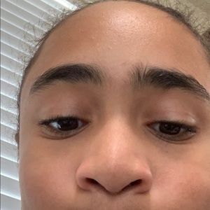 Meet your Posher, Alanis